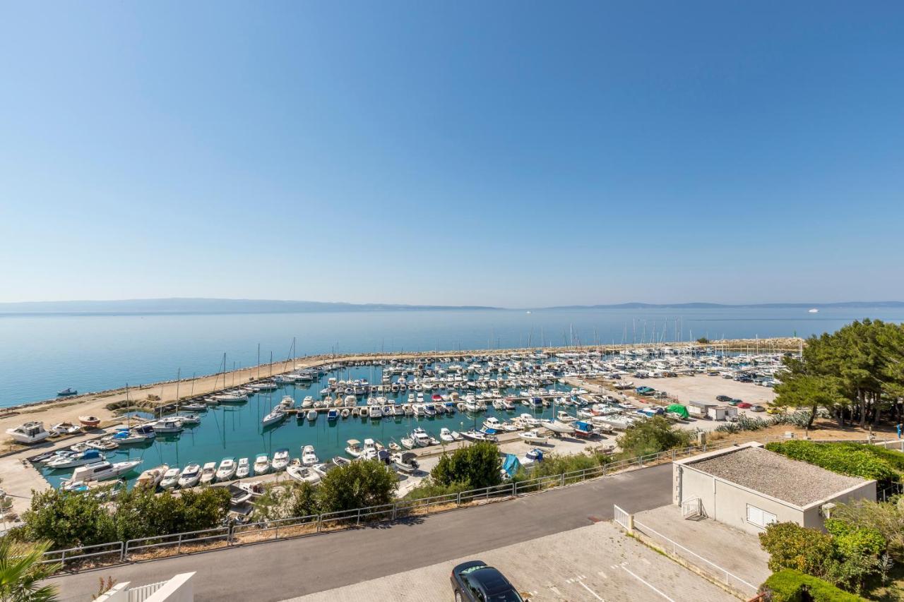 Seaside Penthouse With Hot Tub Sky Living Daire Split Dış mekan fotoğraf