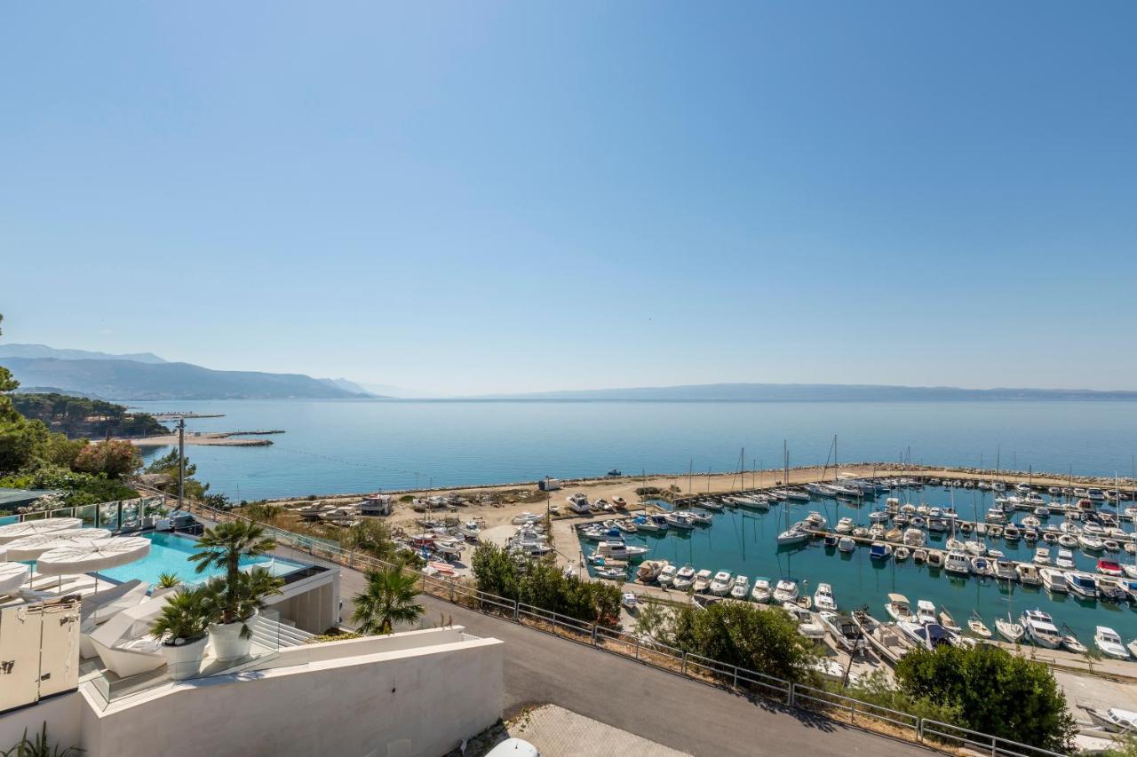 Seaside Penthouse With Hot Tub Sky Living Daire Split Dış mekan fotoğraf